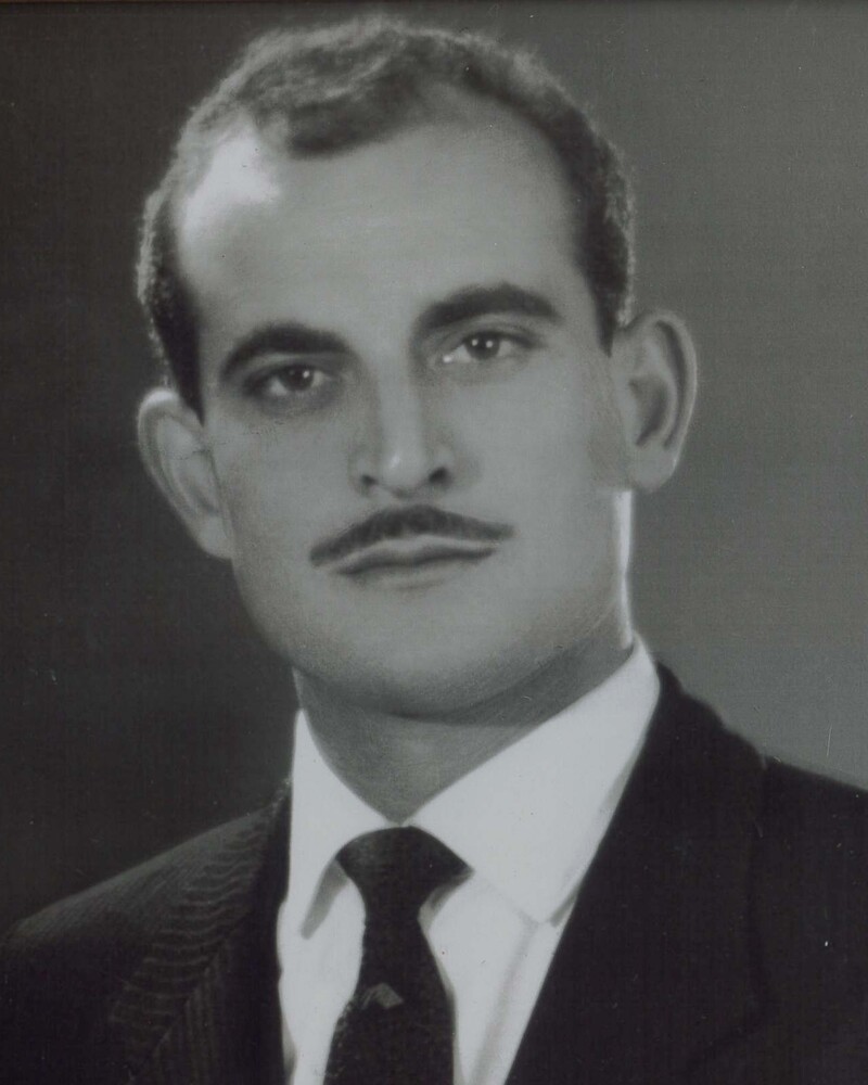  ΧΡΙΣΤΑΚΗΣ ΧΑΡΙΛΑΟΥ