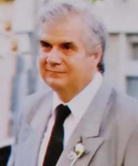  ΓΙΑΝΝΗΣ ΧΑΡΑΛΑΜΠΟΥΣ (Ιδρυτής κομμωτηρίου LA BEAUTE (Λαμποτέ ) – Αμμόχωστος)